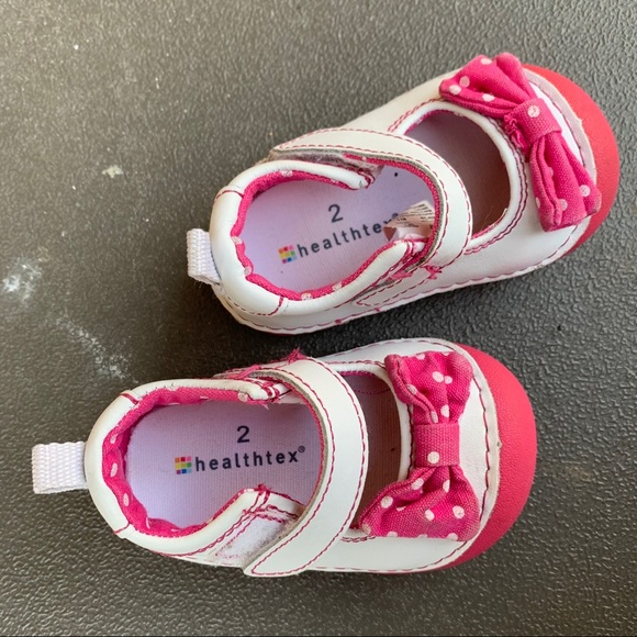 Healthtex baby Hard-sole Little Walkers with Bow - Picture 3 of 6